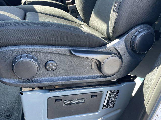 2025 Mercedes-Benz Sprinter 2500 High Roof 4-Cyl Diesel HO