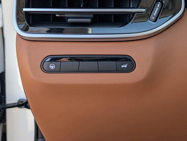 2025 INFINITI QX60 SENSORY AWD