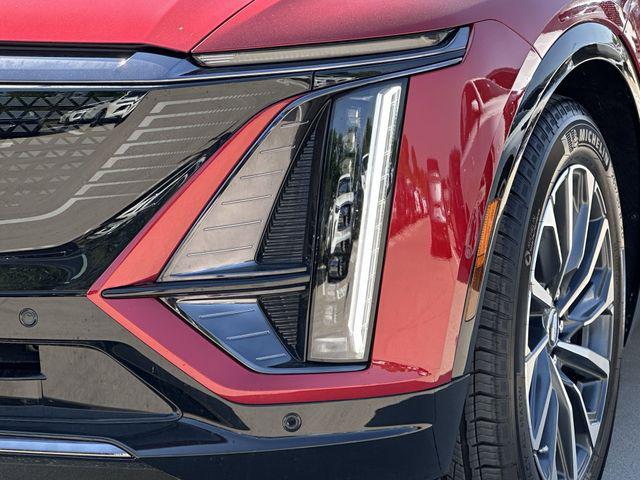 2025 Cadillac iQ Sport w/1SF