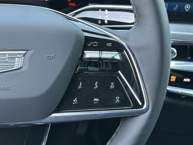 2025 Cadillac iQ Sport w/1SF