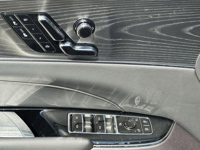2025 Cadillac iQ Sport w/1SF