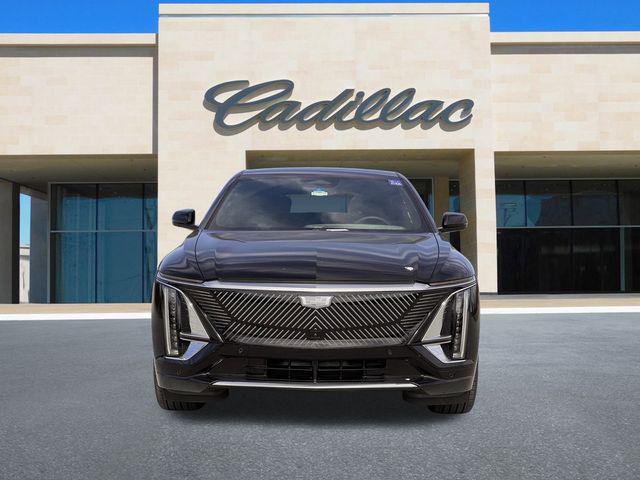 2025 Cadillac iQ Luxury w/1SC
