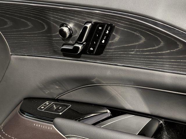 2025 Cadillac iQ Luxury w/1SC