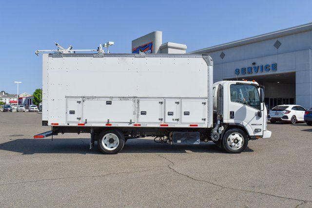2020 Isuzu NRR R- Series