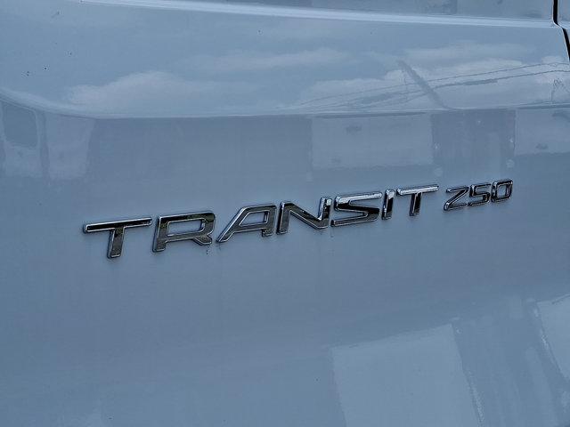 2025 Ford Transit Cargo Van T-250 148" Med Rf 9070 GVWR RWD