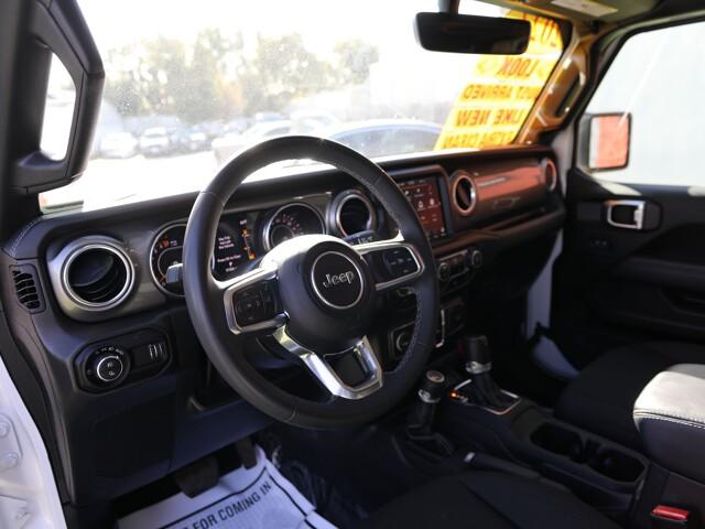 2023 Jeep Gladiator Overland