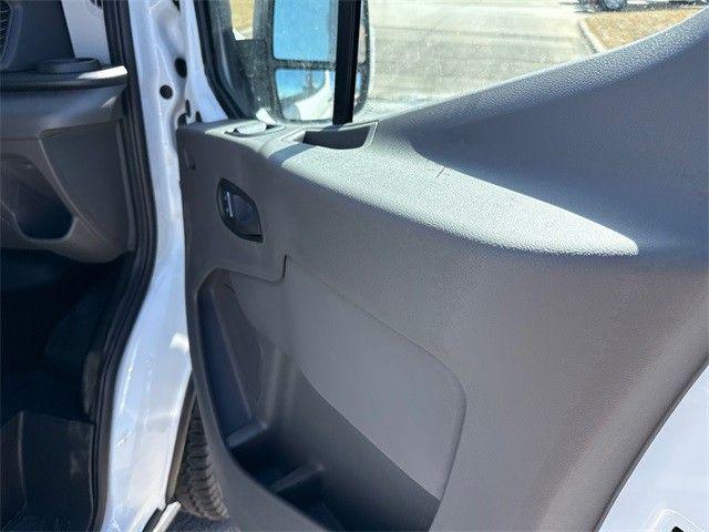 2025 Ford Transit Cargo Van Base