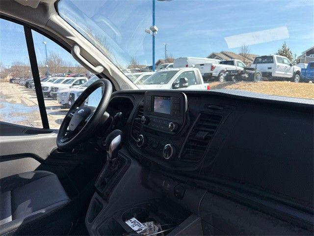 2025 Ford Transit Cargo Van Base