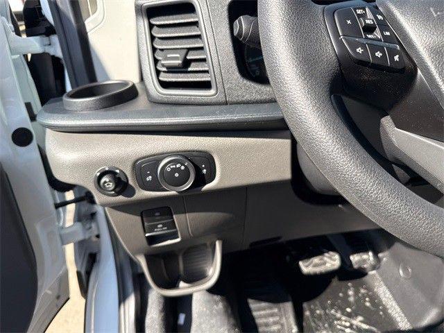 2025 Ford Transit Cargo Van Base