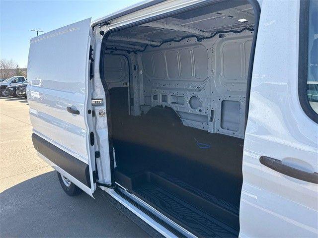 2025 Ford Transit Cargo Van Base