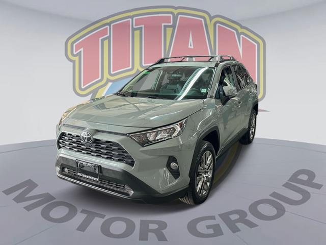 2021 Toyota RAV4 XLE Premium [17]