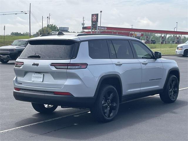 2025 Jeep Grand Cherokee GRAND CHEROKEE L ALTITUDE 4X2