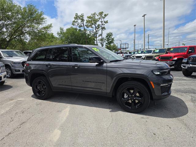 2025 Jeep Grand Cherokee GRAND CHEROKEE LIMITED 4X2