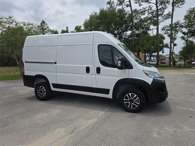 2025 RAM Ram ProMaster RAM PROMASTER 1500 SLT CARGO VAN HIGH ROOF 136 WB