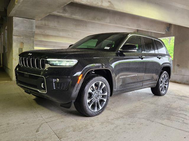 2025 Jeep Grand Cherokee GRAND CHEROKEE OVERLAND 4X4