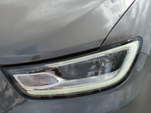New 2025 Chrysler Pacifica Select New 2025 Chrysler Pacifica Select