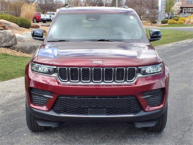 2025 Jeep Grand Cherokee GRAND CHEROKEE LAREDO X 4X4
