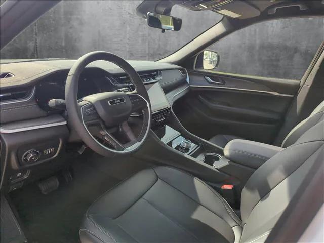 2025 Jeep Grand Cherokee GRAND CHEROKEE LIMITED 4X2