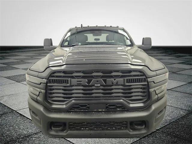 2025 RAM Ram 2500 RAM 2500 TRADESMAN CREW CAB 4X4 8 BOX
