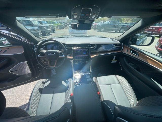 2025 Jeep Grand Cherokee GRAND CHEROKEE L SUMMIT RESERVE 4X4