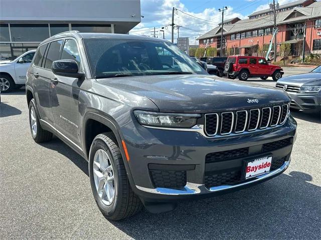2025 Jeep Grand Cherokee GRAND CHEROKEE L LAREDO X 4X4