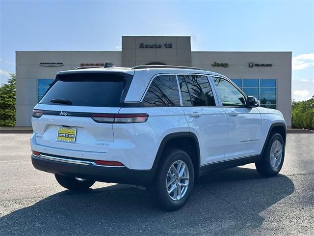 2025 Jeep Grand Cherokee GRAND CHEROKEE LAREDO X 4X4
