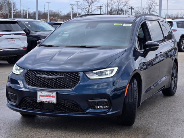 2025 Chrysler Pacifica PACIFICA LIMITED