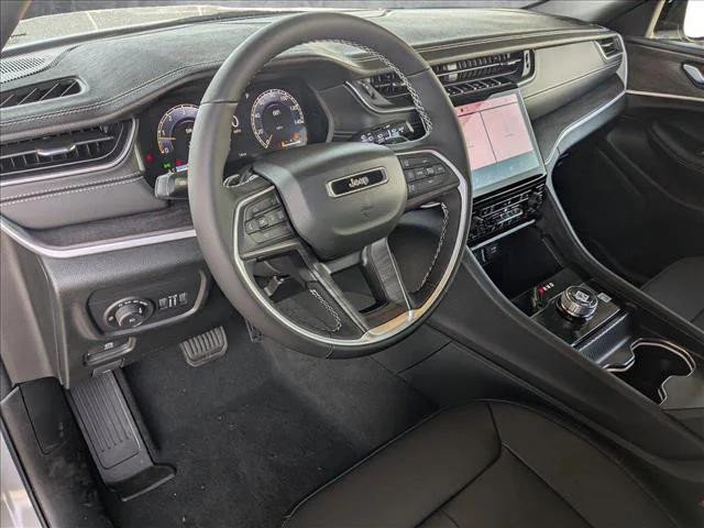 2025 Jeep Grand Cherokee GRAND CHEROKEE LIMITED 4X2