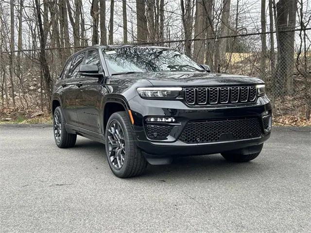 2025 Jeep Grand Cherokee GRAND CHEROKEE SUMMIT RESERVE 4X4