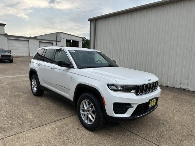 2025 Jeep Grand Cherokee GRAND CHEROKEE LAREDO X 4X2