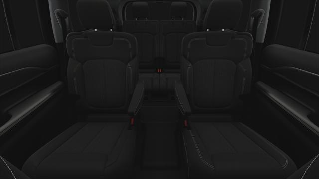 2025 Jeep Grand Cherokee GRAND CHEROKEE L LAREDO 4X4