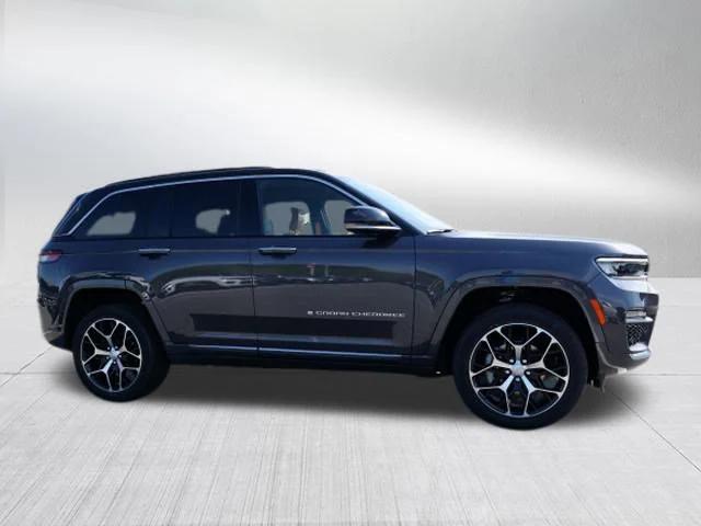 2025 Jeep Grand Cherokee GRAND CHEROKEE SUMMIT RESERVE 4X4