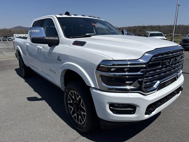 2025 RAM Ram 2500 RAM 2500 LIMITED LONGHORN CREW CAB 4X4 64 BOX
