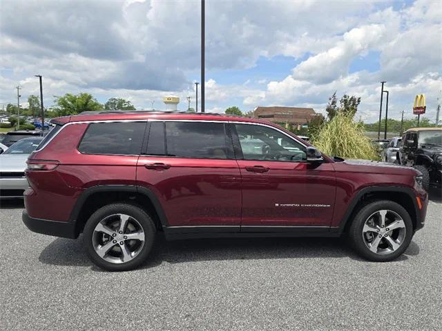 2025 Jeep Grand Cherokee GRAND CHEROKEE L LIMITED 4X4