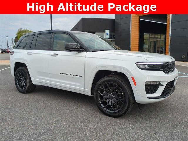 2025 Jeep Grand Cherokee GRAND CHEROKEE SUMMIT RESERVE 4X4