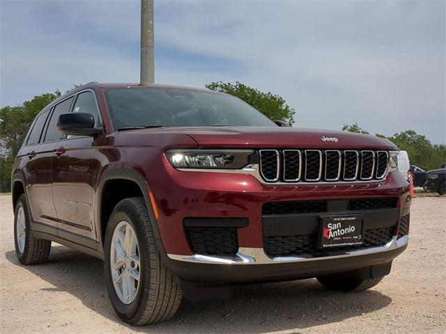 2025 Jeep Grand Cherokee GRAND CHEROKEE L LAREDO X 4X4