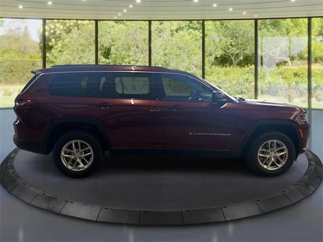 2025 Jeep Grand Cherokee GRAND CHEROKEE L LAREDO X 4X4