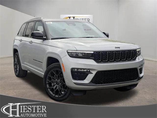 2025 Jeep Grand Cherokee GRAND CHEROKEE SUMMIT RESERVE 4X4