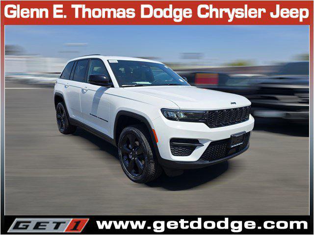 2025 Jeep Grand Cherokee GRAND CHEROKEE ALTITUDE 4X4