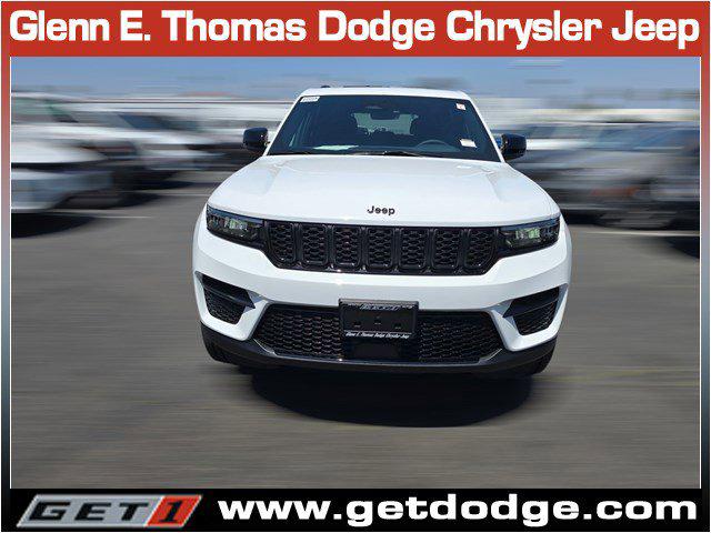 2025 Jeep Grand Cherokee GRAND CHEROKEE ALTITUDE 4X4