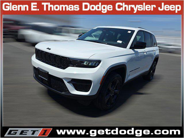 2025 Jeep Grand Cherokee GRAND CHEROKEE ALTITUDE 4X4