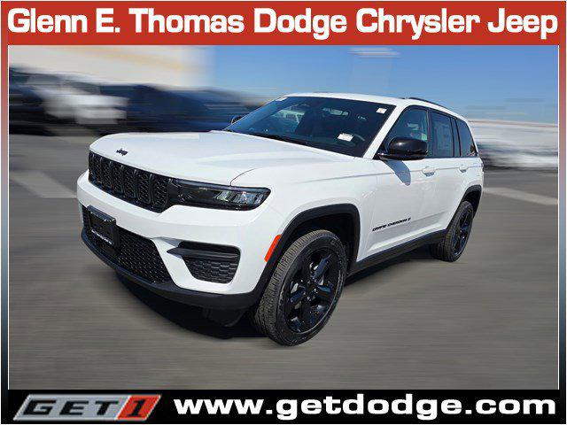 2025 Jeep Grand Cherokee GRAND CHEROKEE ALTITUDE 4X4