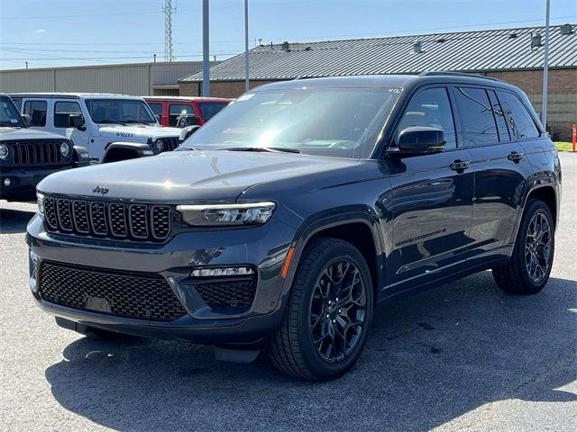 2025 Jeep Grand Cherokee GRAND CHEROKEE SUMMIT RESERVE 4X4