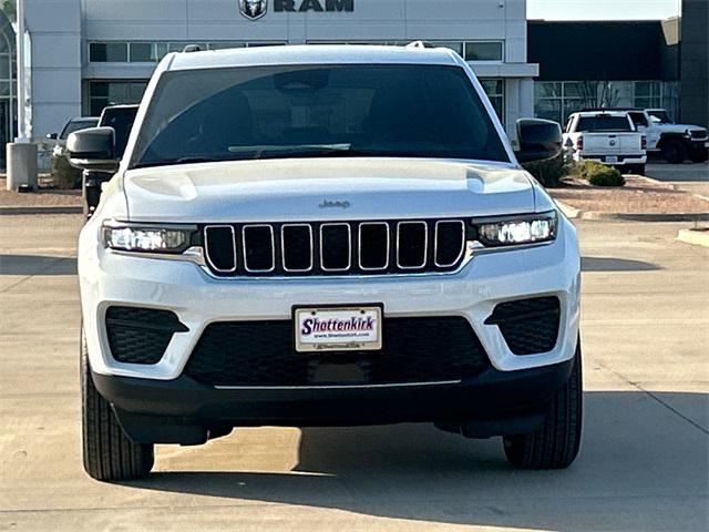 2025 Jeep Grand Cherokee GRAND CHEROKEE LAREDO X 4X2