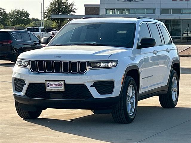 2025 Jeep Grand Cherokee GRAND CHEROKEE LAREDO X 4X2