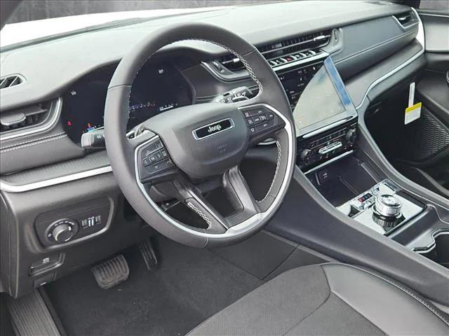 vehicle thumbnail - 41692488