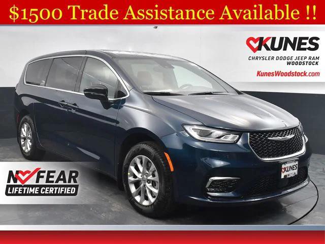 2025 Chrysler Pacifica PACIFICA SELECT AWD