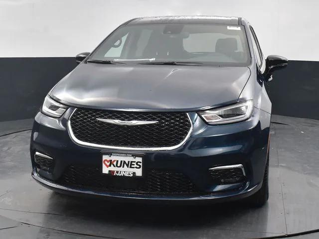 2025 Chrysler Pacifica PACIFICA SELECT AWD