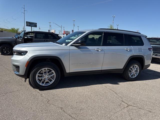 2025 Jeep Grand Cherokee GRAND CHEROKEE L LAREDO 4X2