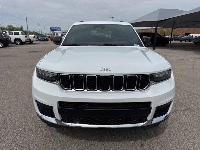 2025 Jeep Grand Cherokee GRAND CHEROKEE L LAREDO 4X4